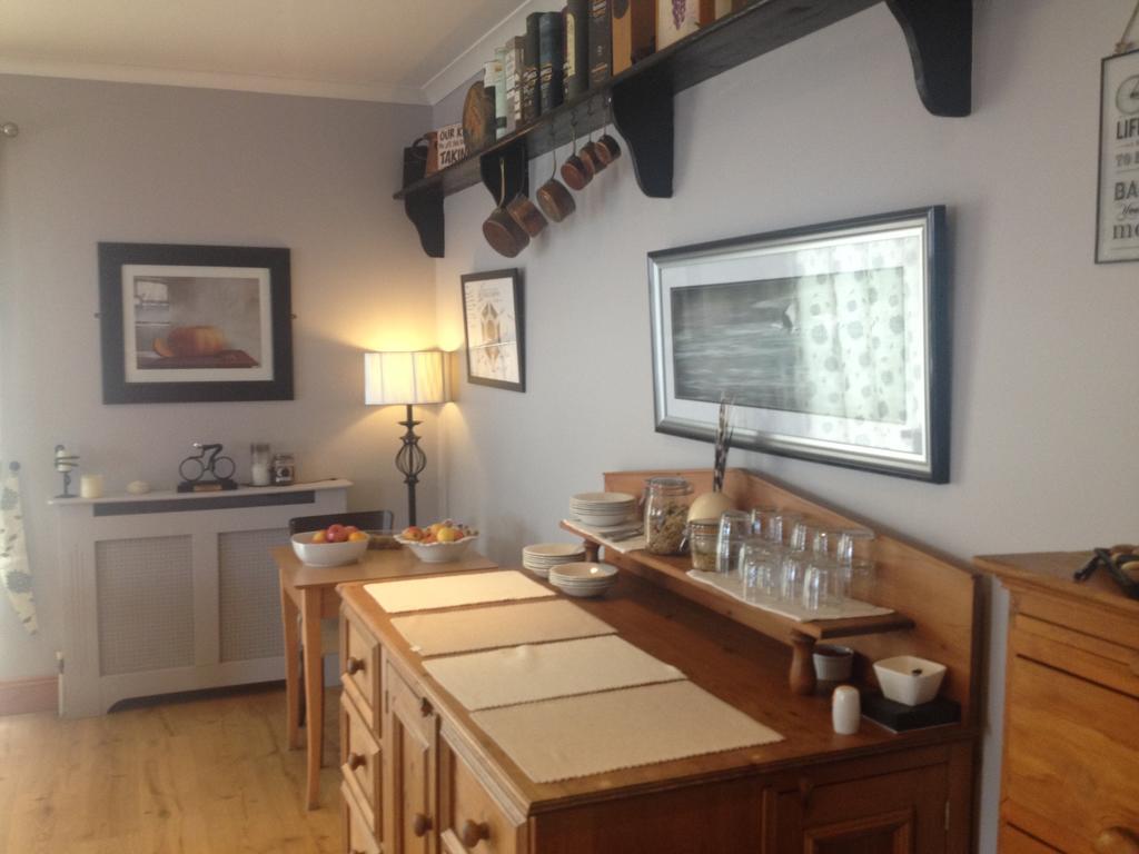 Carragh House Bed and Breakfast Castlebar Buitenkant foto